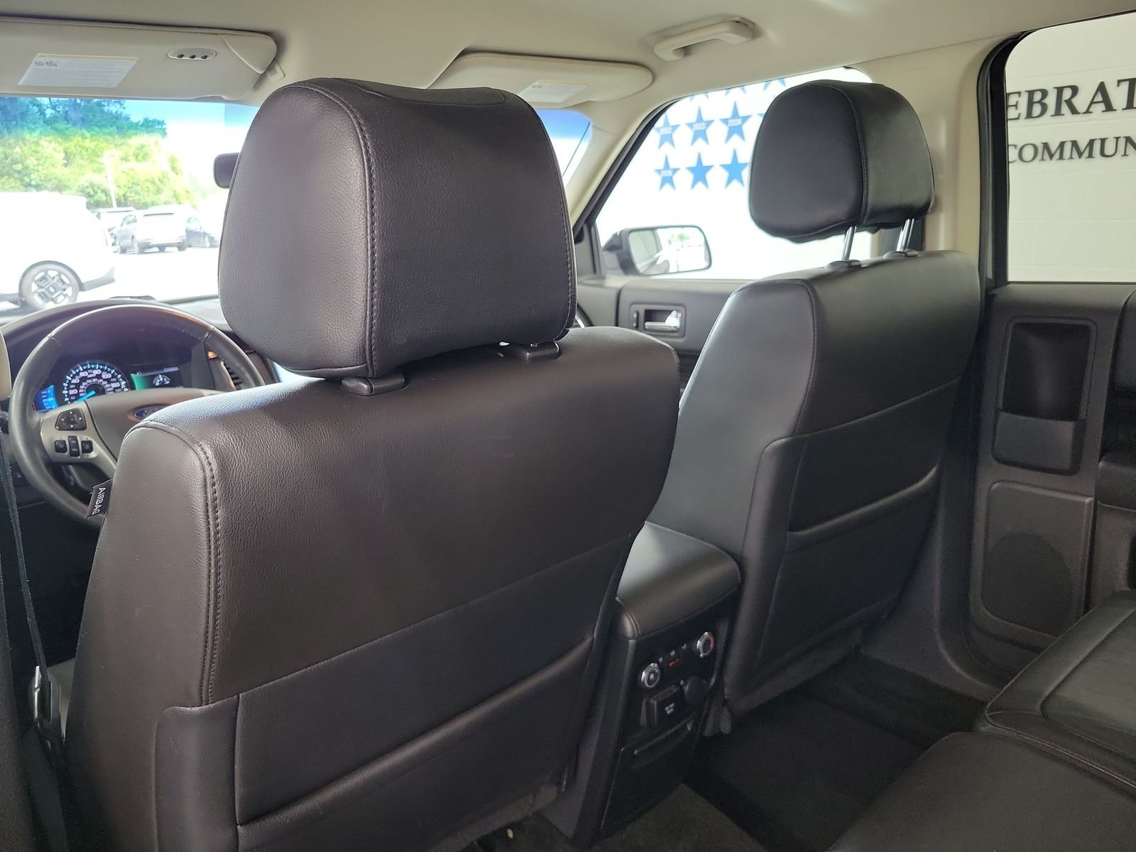 Used 2018 Gray Ford SEL image 25