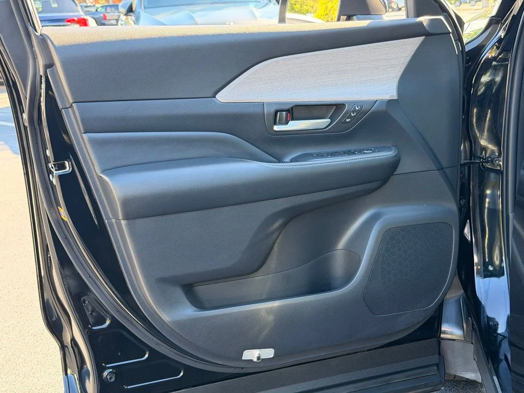 Used 2024 Black Toyota Platinum image 26