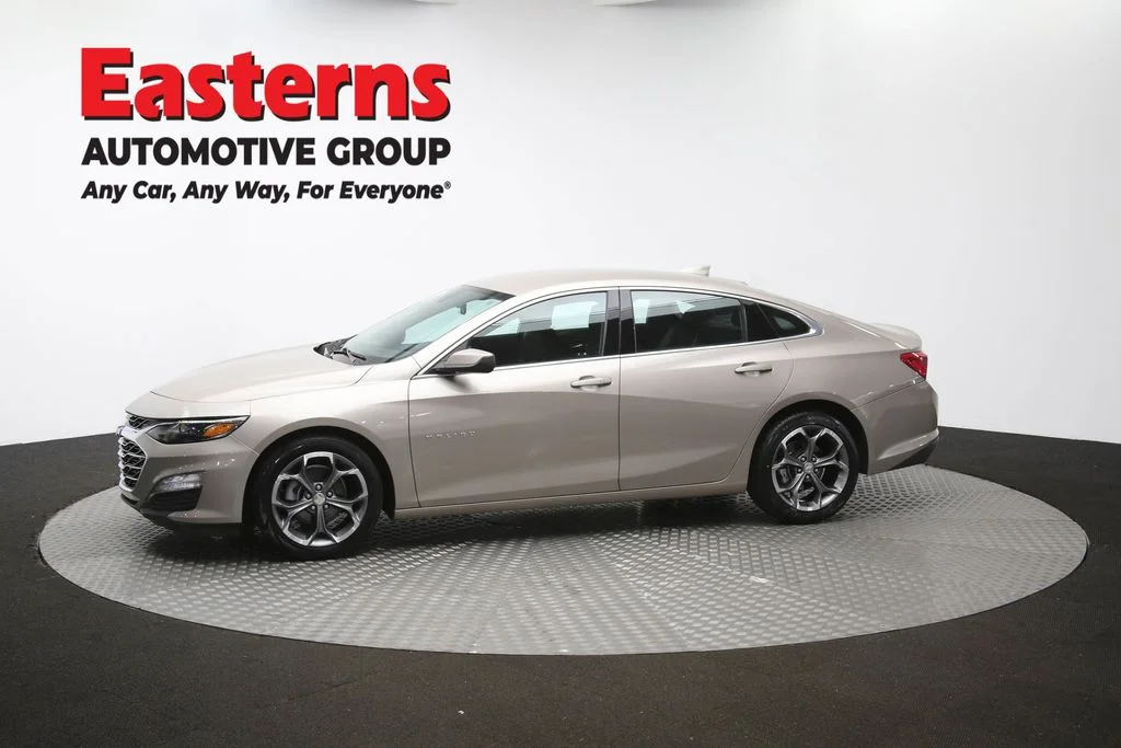 Used 2024 Gray Chevrolet LT image 59