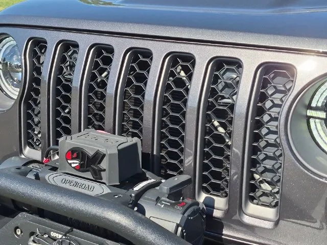 Used 2022 Gray Jeep Rubicon image 36