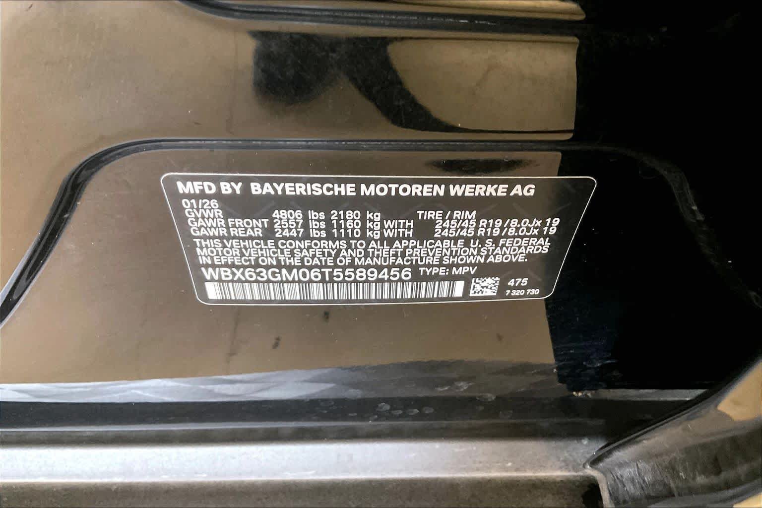 Used 2026 Black Sapphire Metallic BMW xDrive28i image 32