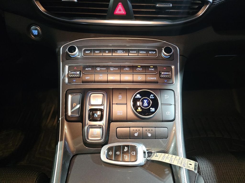 Used 2023 Silver Hyundai SEL image 17