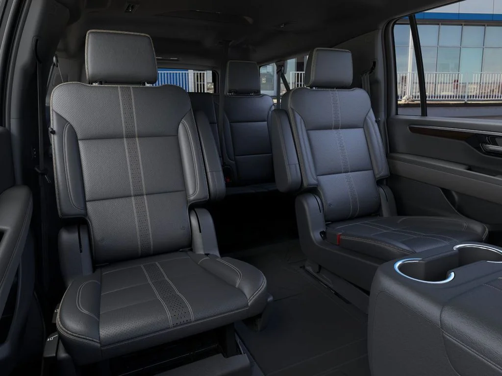2026 Chevrolet Suburban High Country - Photo 17