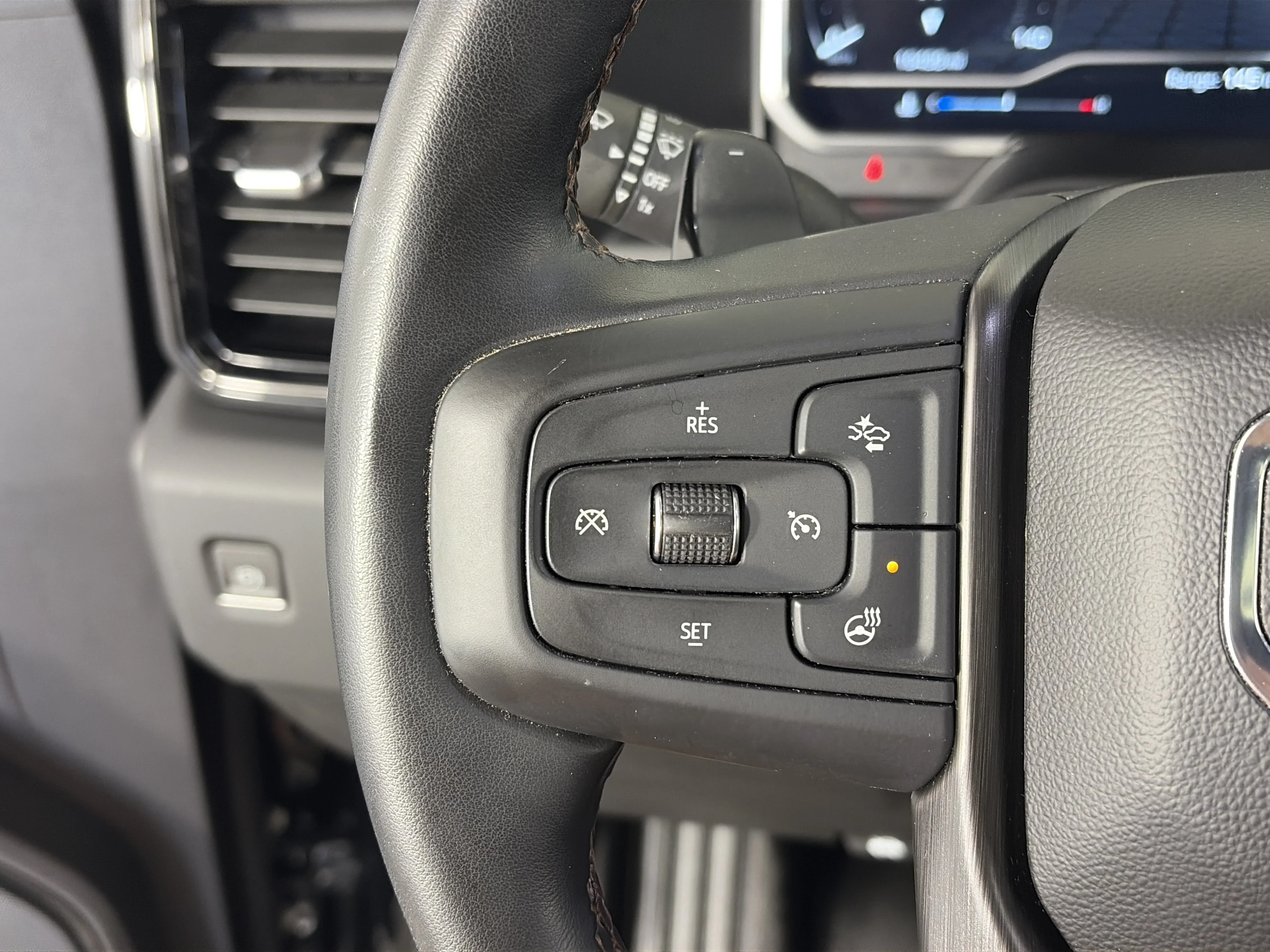 Certified Used 2023 Onyx Black GMC AT4 image 31
