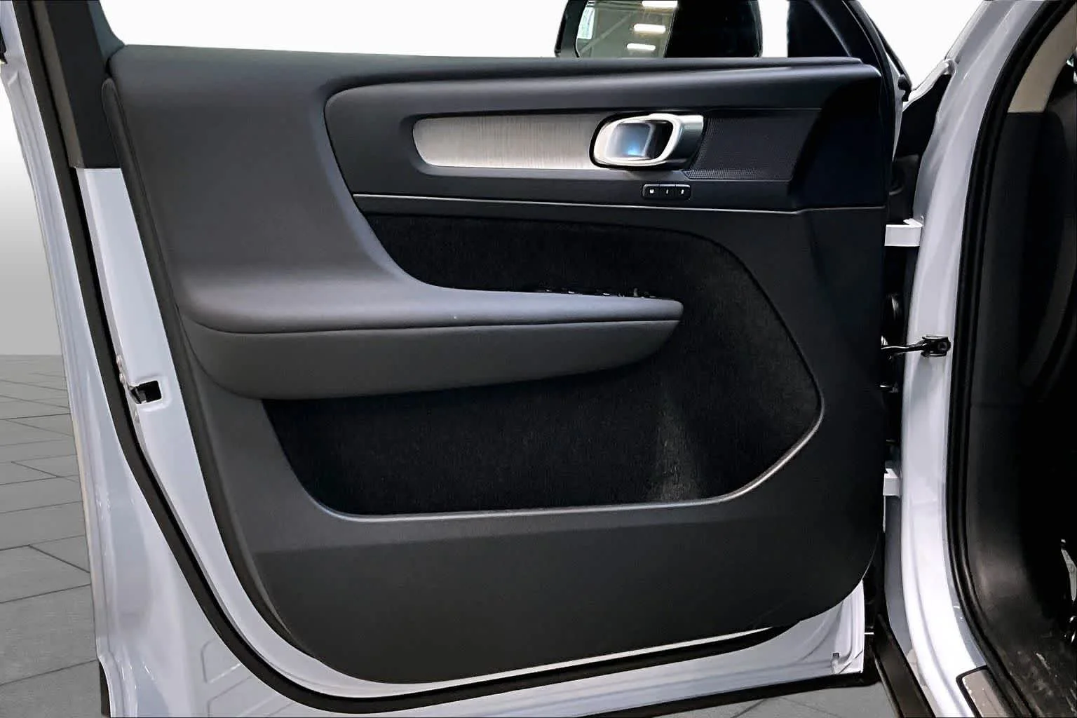 New 2026 Cloud Blue Volvo Plus image 11