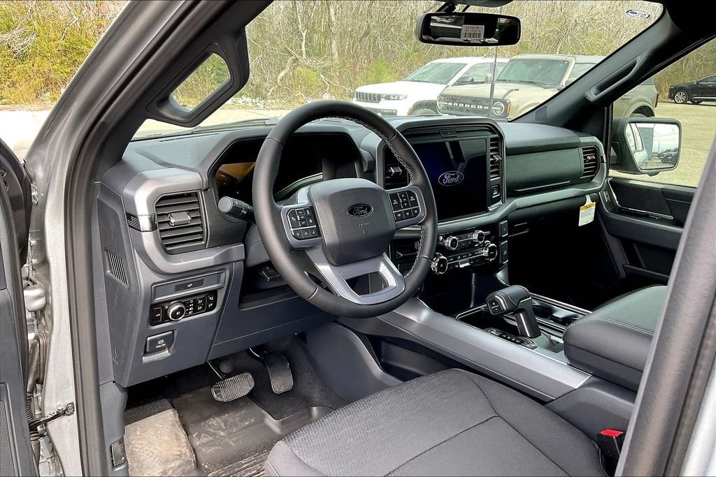 New 2026 Ford F-150 XLT 4D SuperCrew