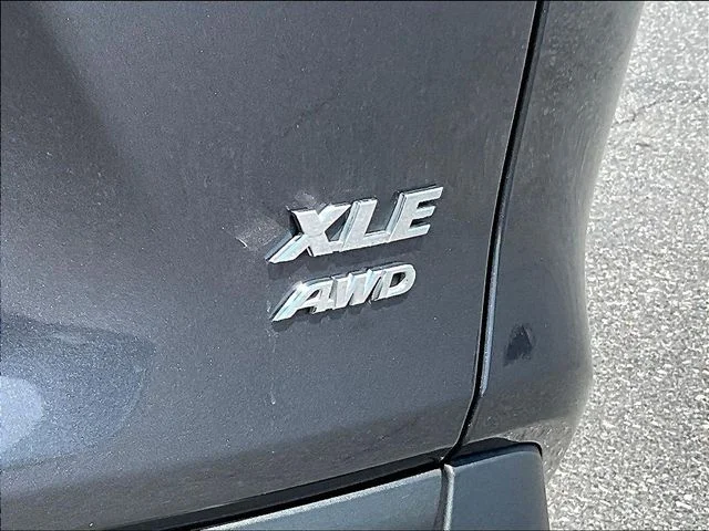 Used 2020 Gray Toyota XLE image 26