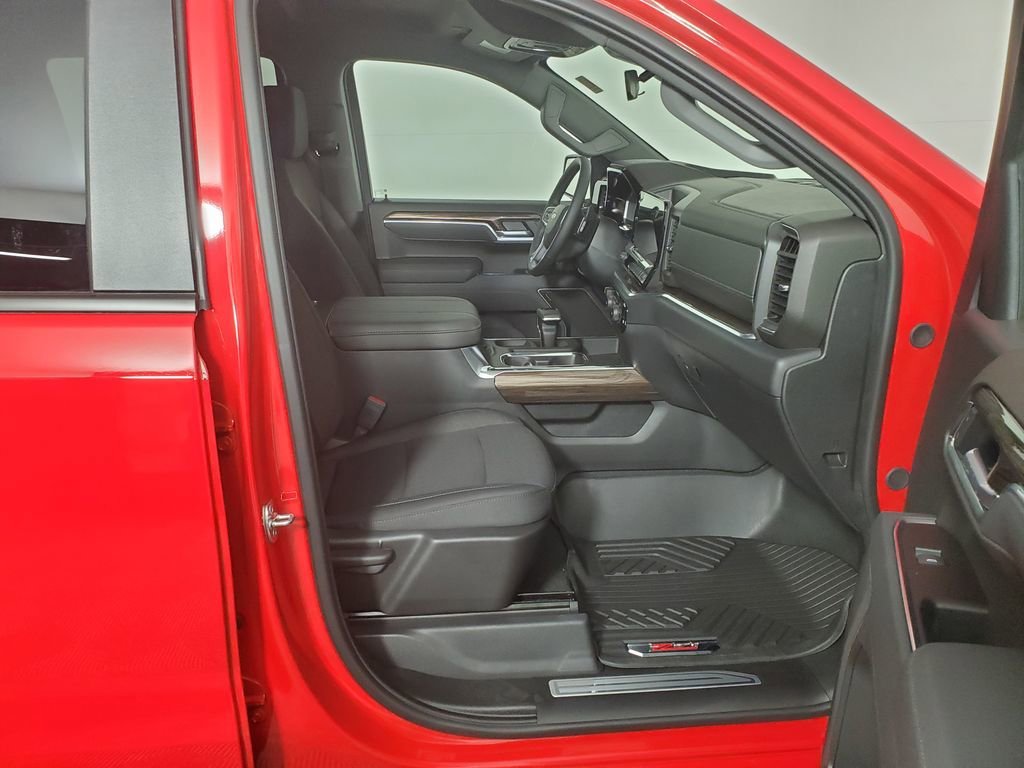 2026 Chevrolet Silverado 1500 LT - Photo 15