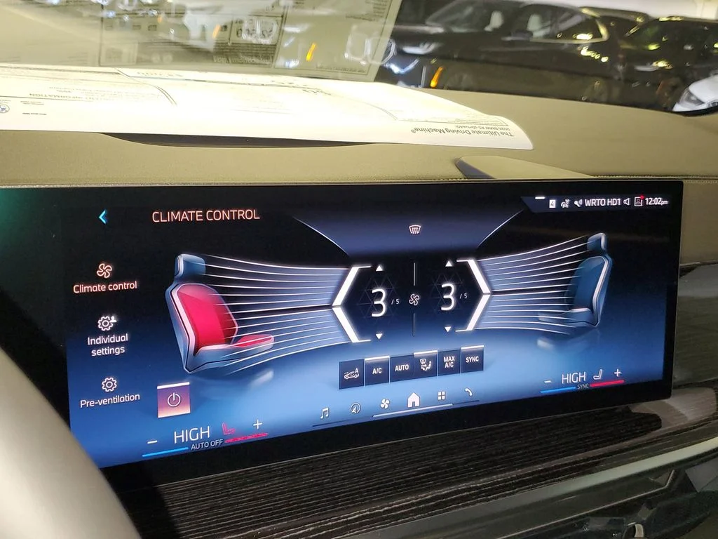 Used 2026 Gray BMW sDrive40i image 21