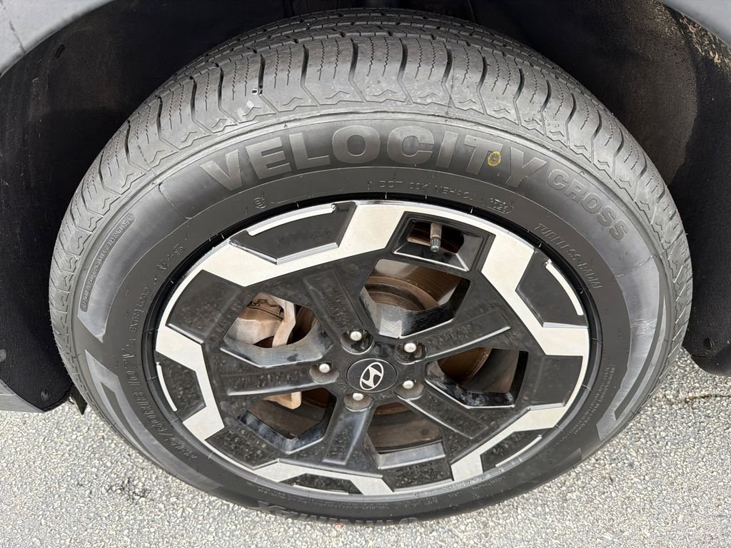 2025 Hyundai Santa Fe SE - Photo 11
