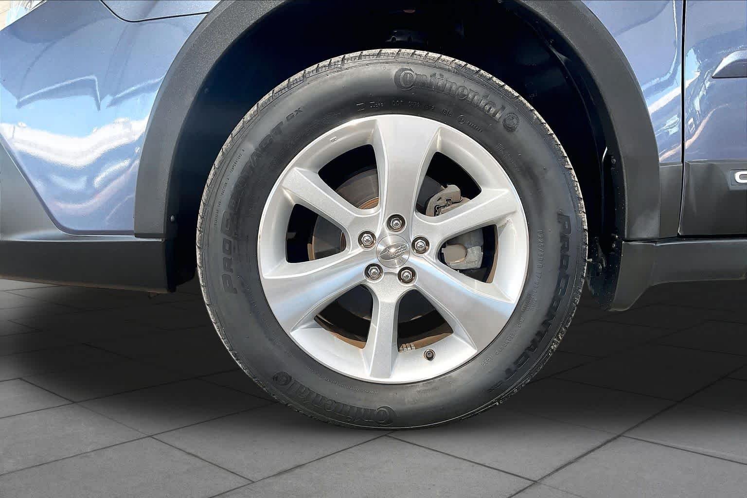 Used 2014 Twilight Blue Metallic Subaru 2.5i Limited image 11
