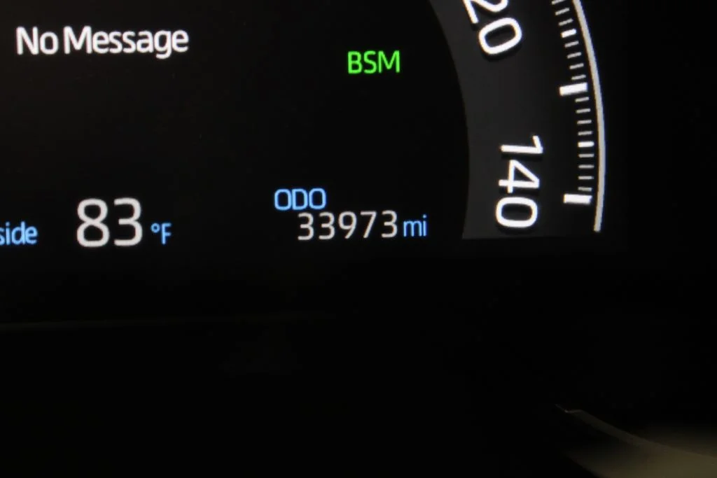 Used 2023 Silver Toyota XLE image 28
