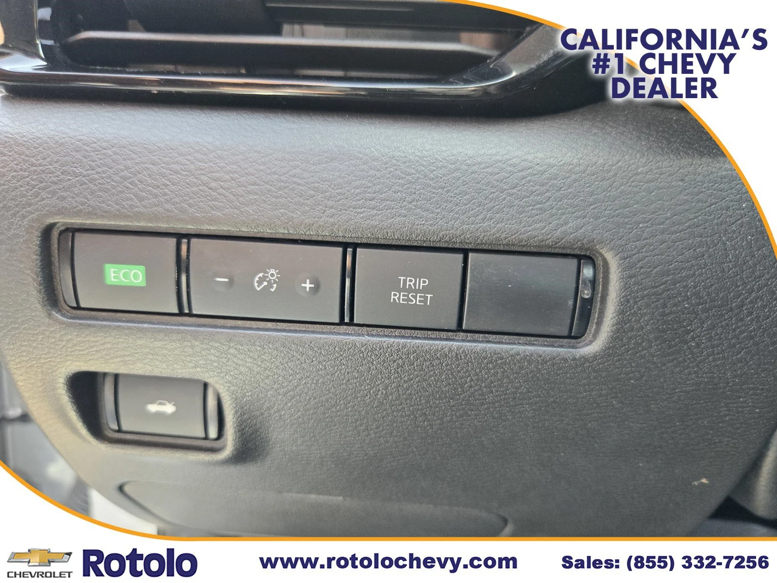 Used 2025 Fresh Powder Nissan SV image 20