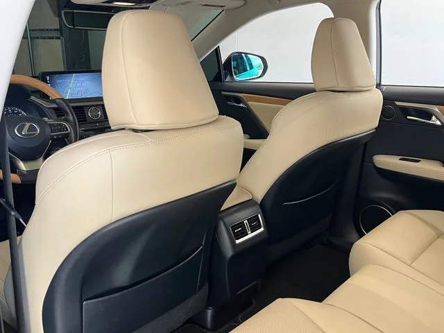 Used 2022 Eminent White Pearl Lexus 350L image 33