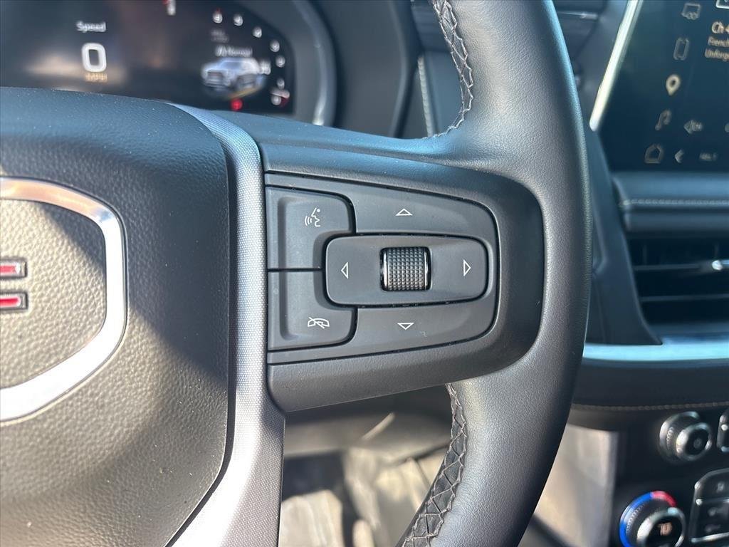 2023 GMC Yukon SLT - Photo 10