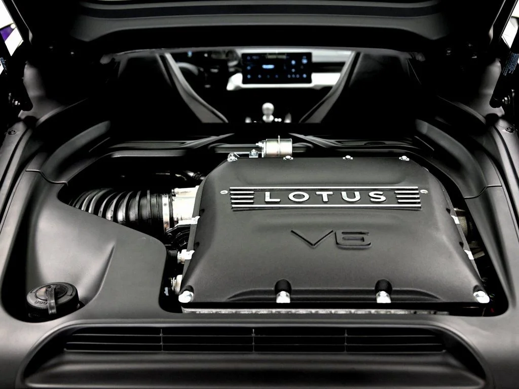 2026 Lotus Emira - Photo 20