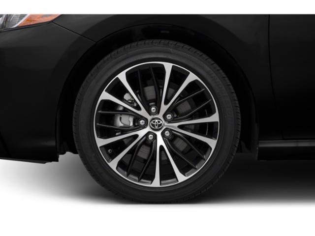 Used 2020 Super White Toyota SE image 11