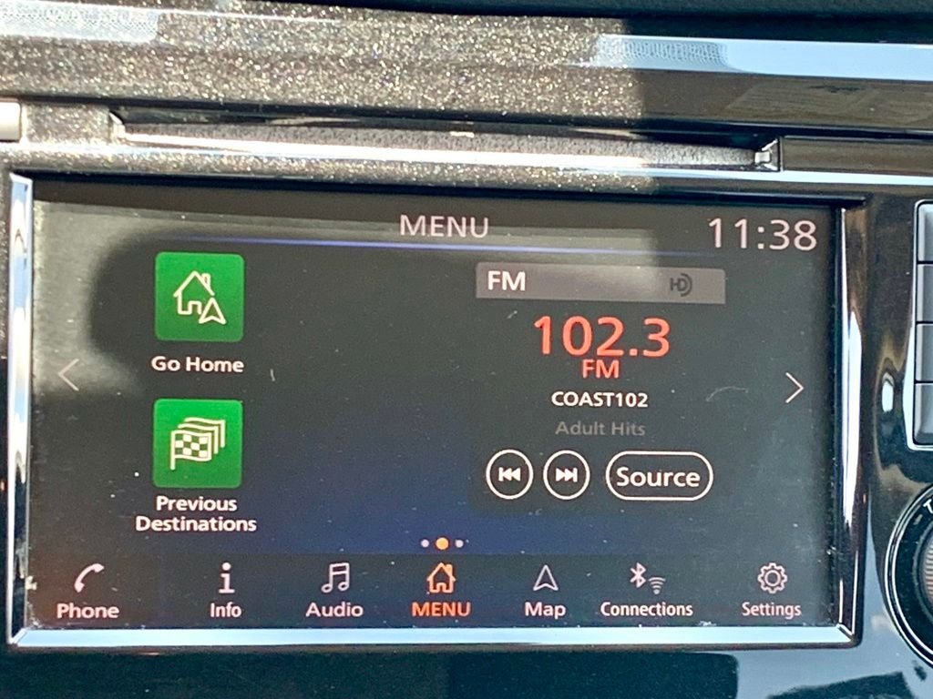 Used 2020 Gray Nissan SV image 34