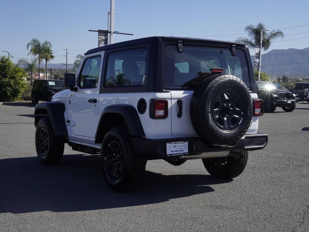 New 2026 Bright White Clear-Coat Exterior Paint Jeep Sport image 5