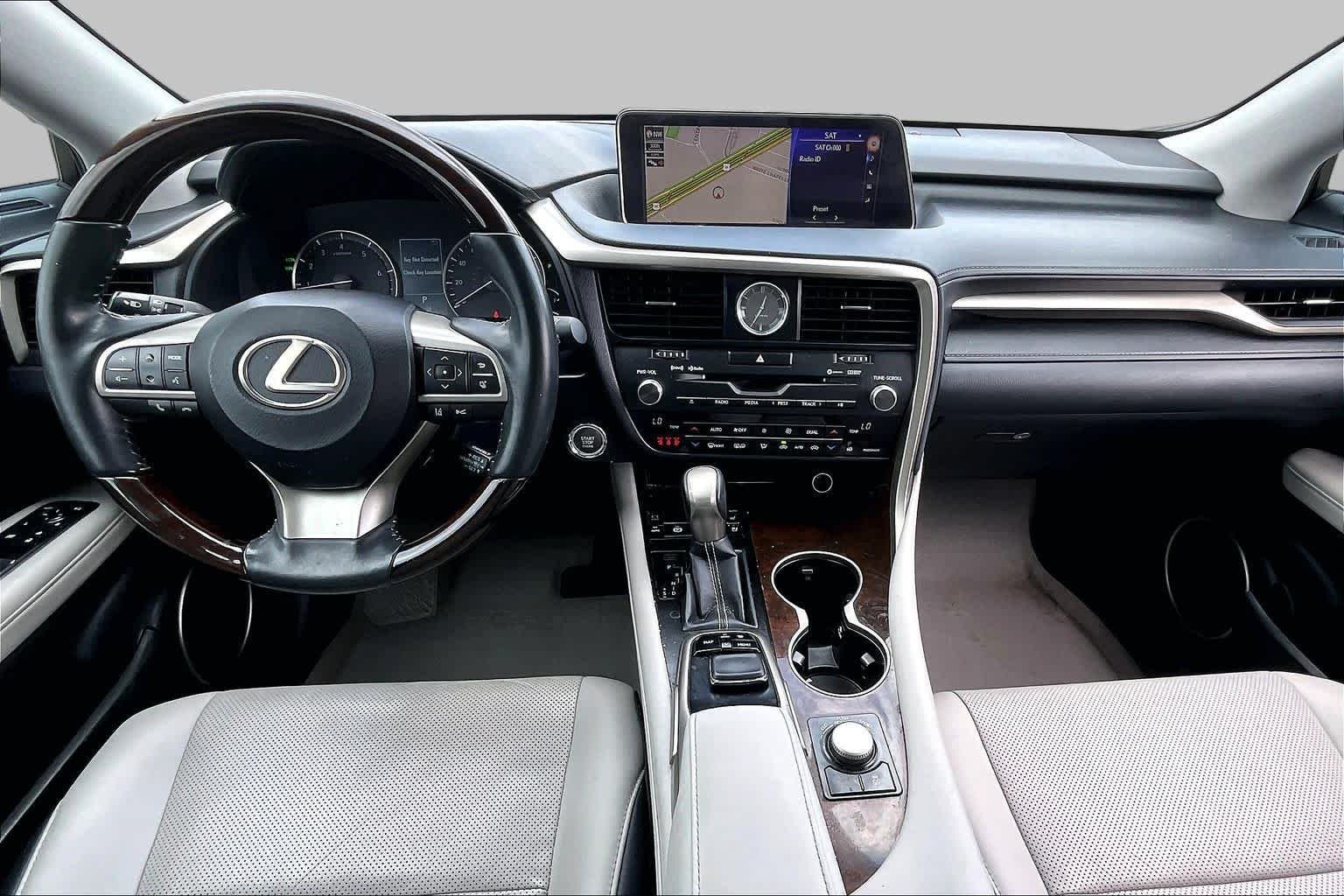 Used 2018 Eminent White Pearl Lexus  image 13