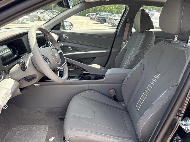 New 2026 Abyss Black Hyundai SEL Sport Premium image 10