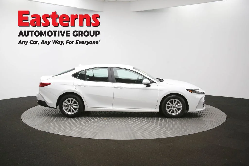 Used 2025 White Toyota LE image 42