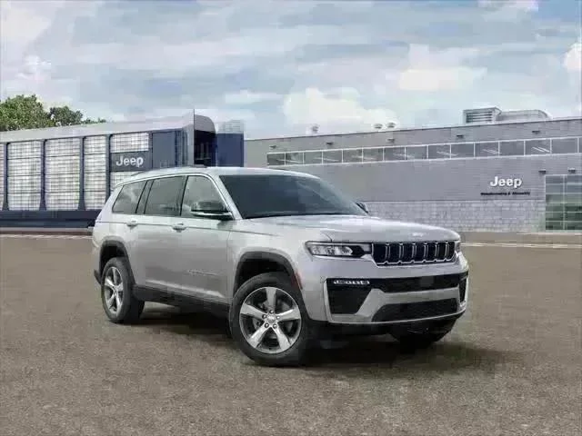 New 2026 Silver Zynith Exterior Paint Jeep Limited image 84