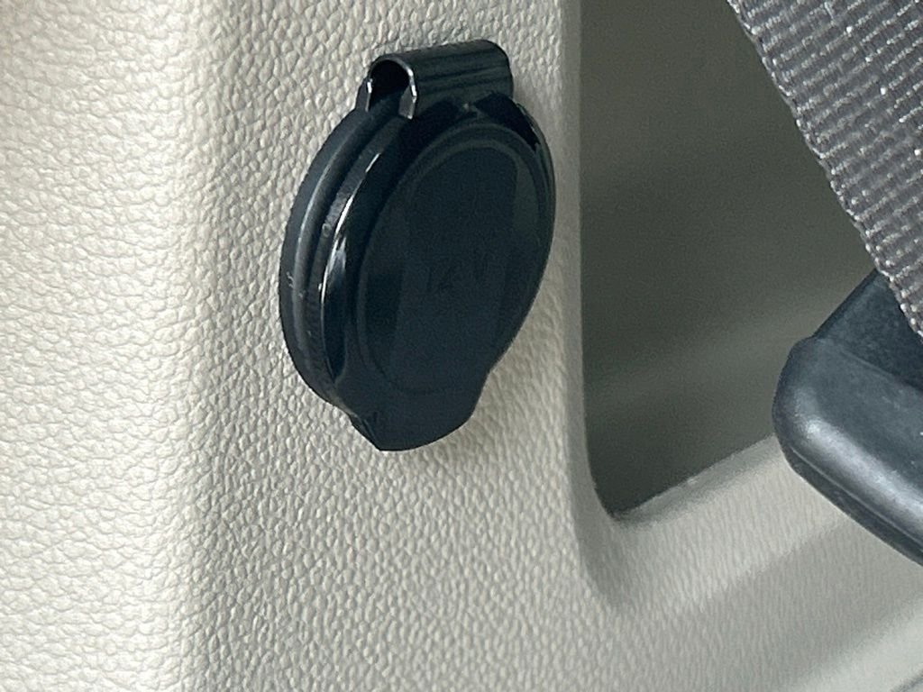New 2026 Black Volkswagen SE w/Technology image 38