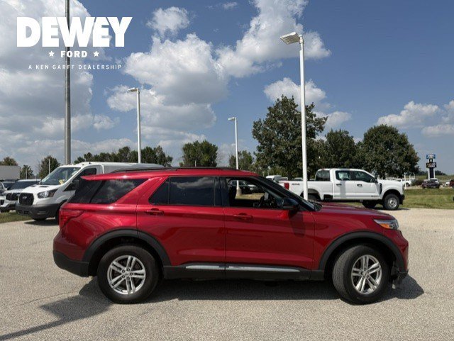 Used 2023 Red Metallic Ford XLT image 8