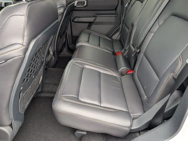 New 2026 Avalanche Gray Ford Badlands® image 31