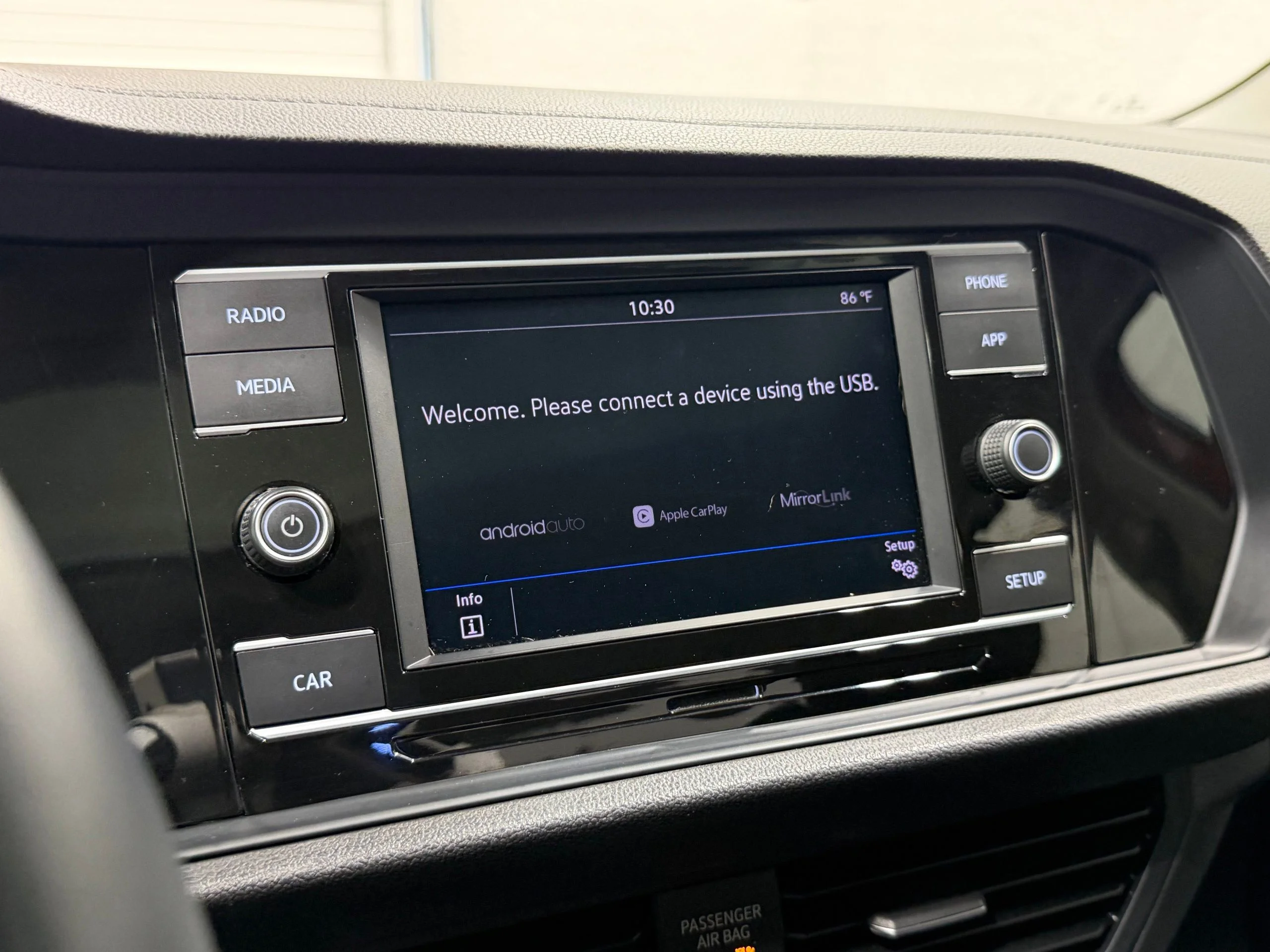 Used 2019 Orange Volkswagen 1.4T SE image 42