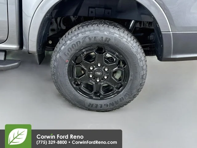 New 2026 Carbonized Gray Metallic Ford XLT image 30