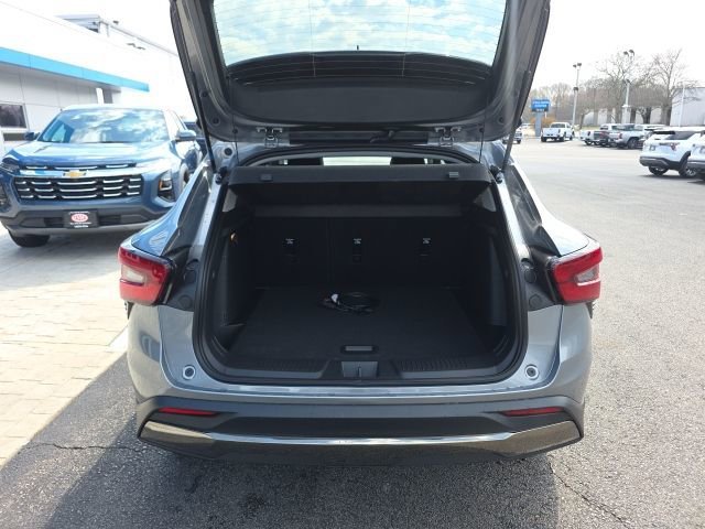 New 2026 Sterling Gray Metallic Chevrolet ACTIV image 32