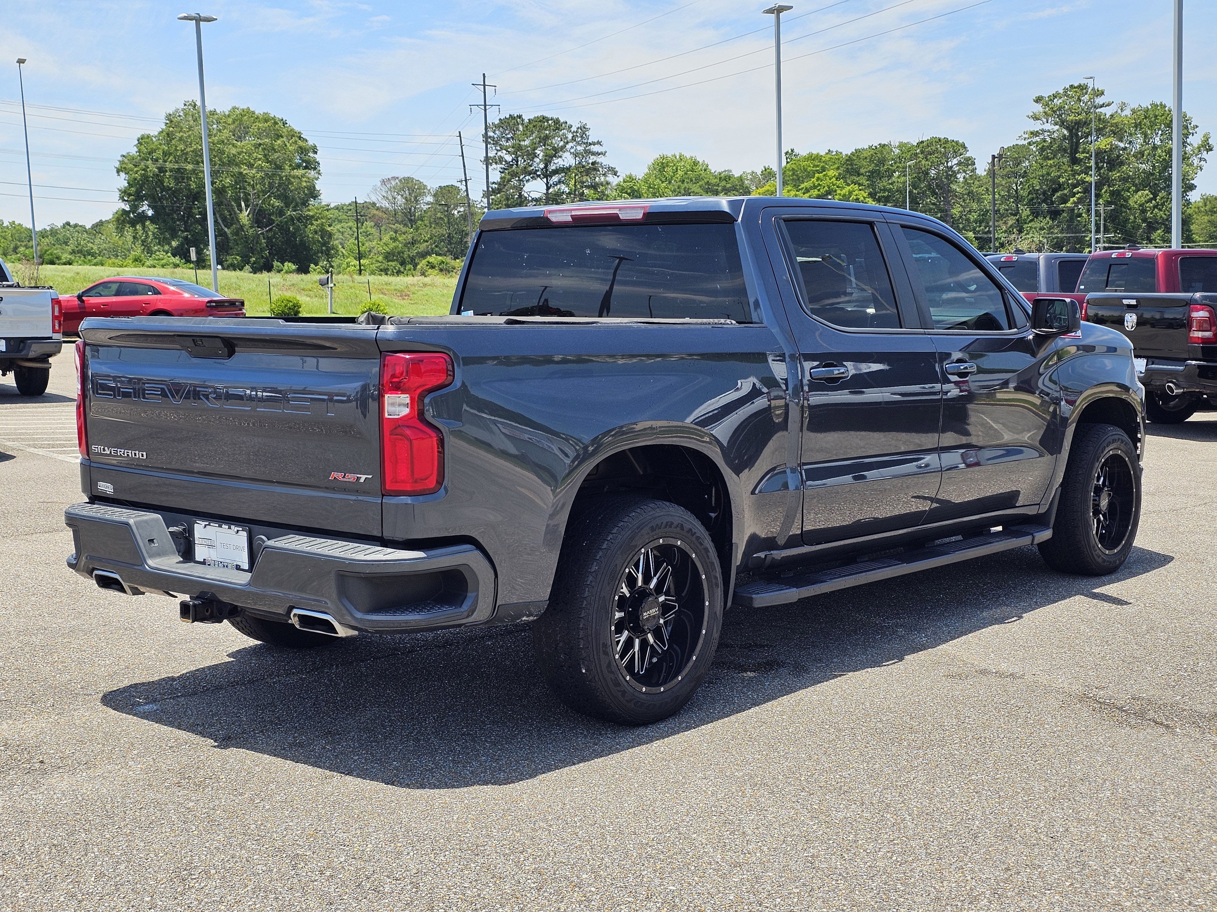 2021 Chevrolet Silverado 1500 RST - Photo 8