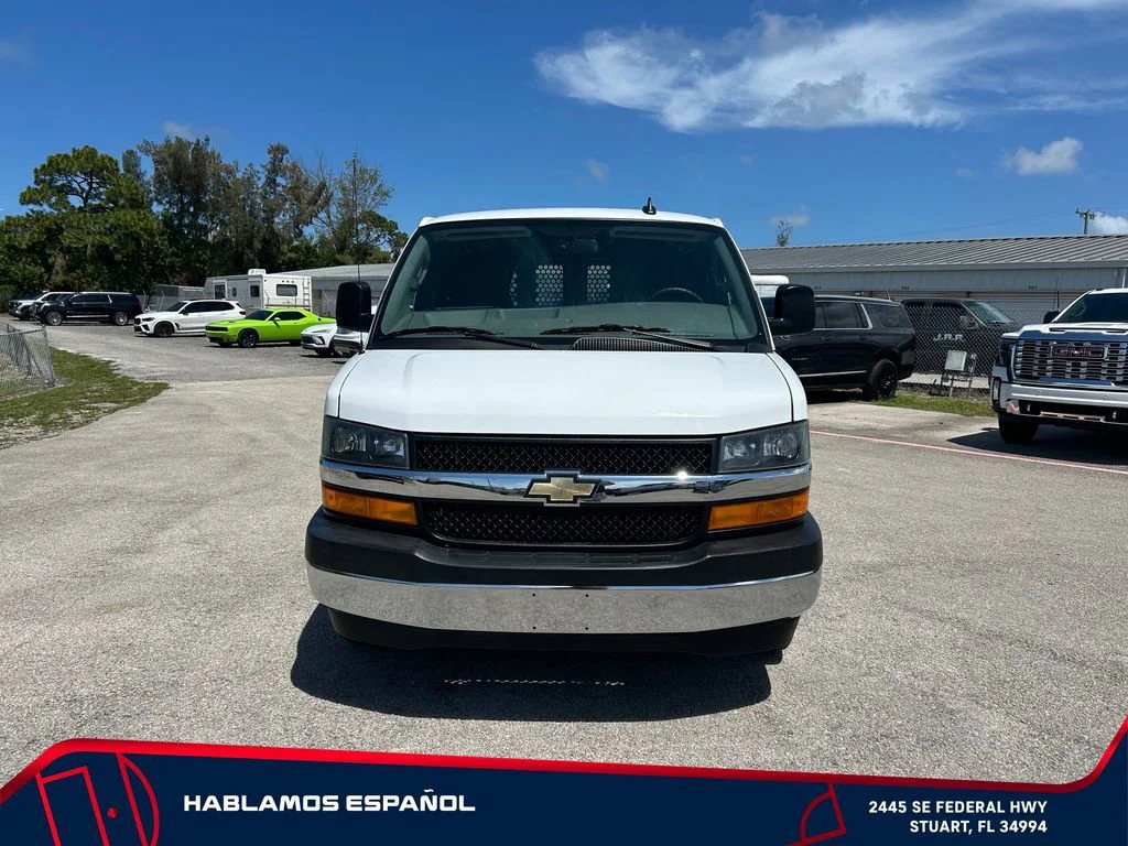 Used 2024 Summit White Chevrolet WT image 2