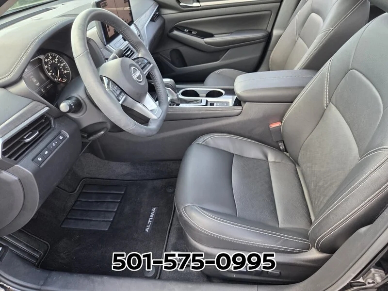 Used 2025 Super Black NISSAN SL FWD image 11