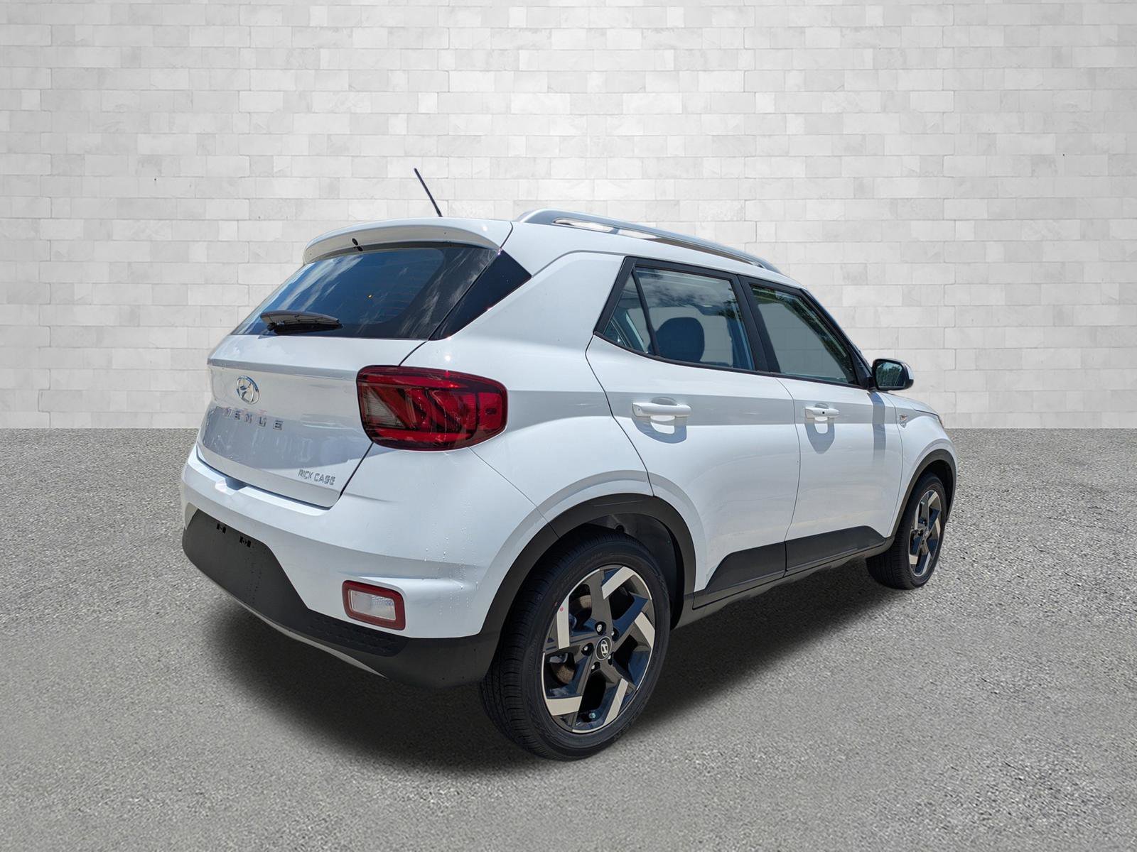 New 2026 Lunar White Hyundai SEL image 2