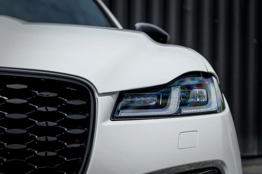 2026 Jaguar F-Pace R-Dynamic S - Photo 6