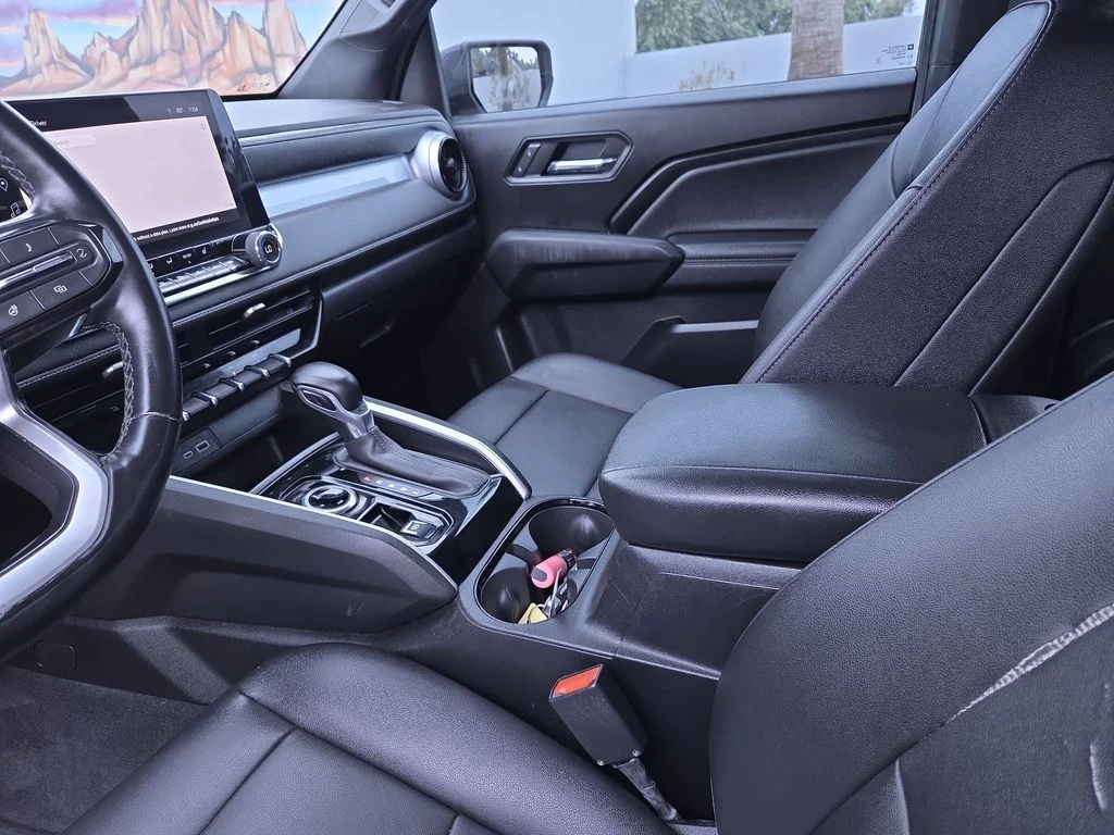 Used 2023 Gray Chevrolet LT image 15