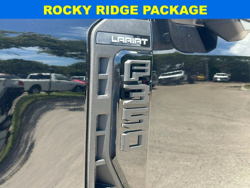 2025 Ford F-350 Super Duty Lariat - Photo 22