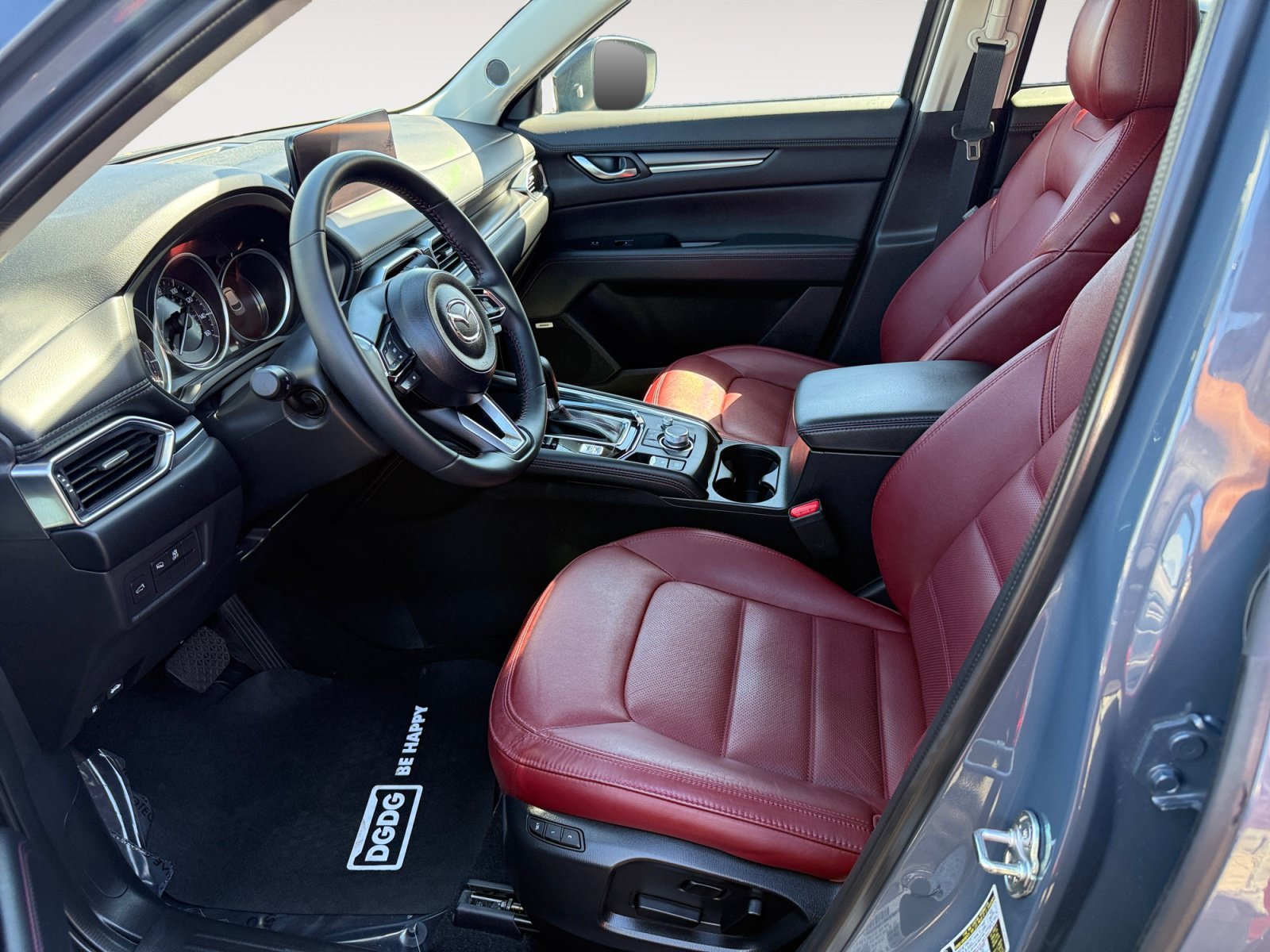 Certified Used 2023 Gray Mazda 2.5 S Carbon Edition image 10