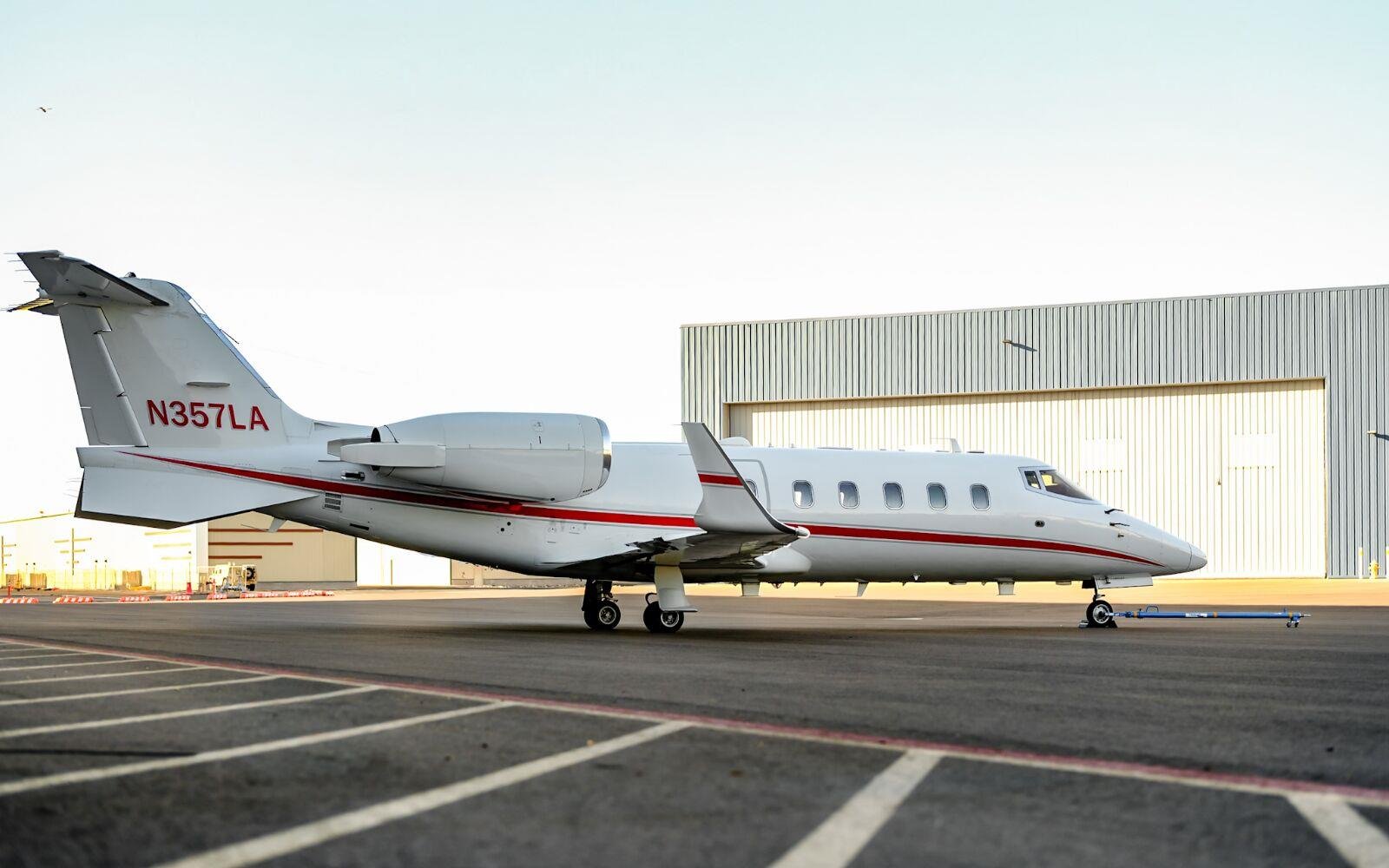 Used 2011 White LEARJET XR image 5