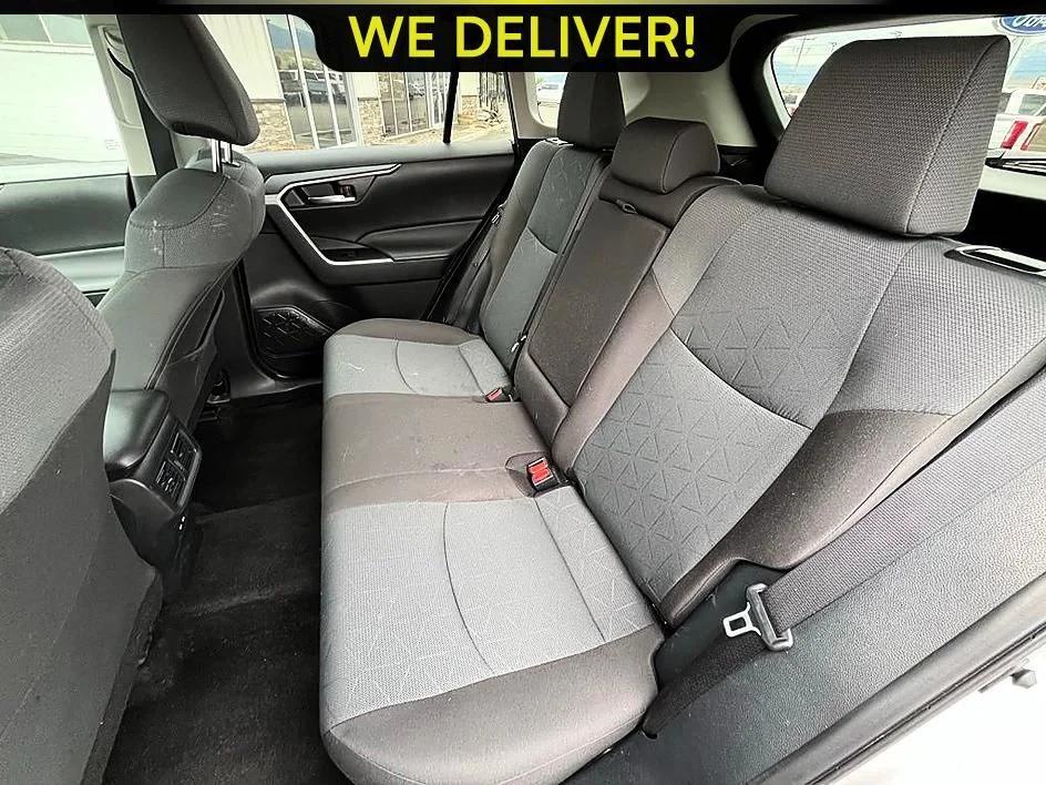 Used 2025 Silver Toyota XLE image 14