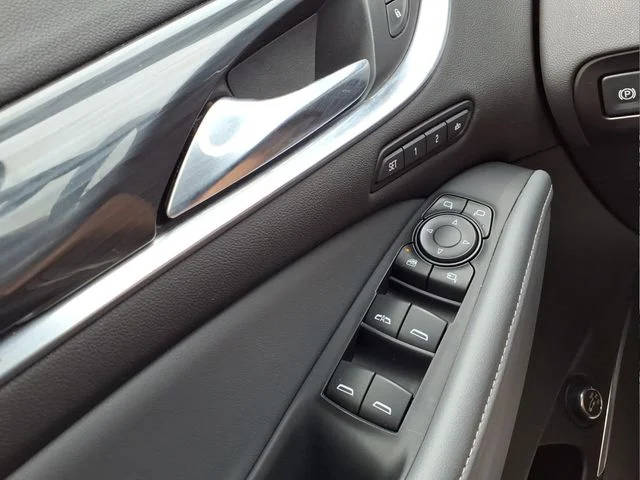 Used 2018 Black Buick Premium Group image 29