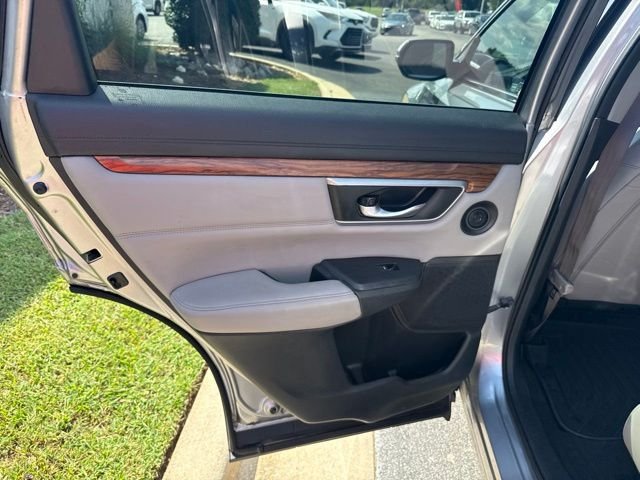 Used 2020  Honda Touring image 15
