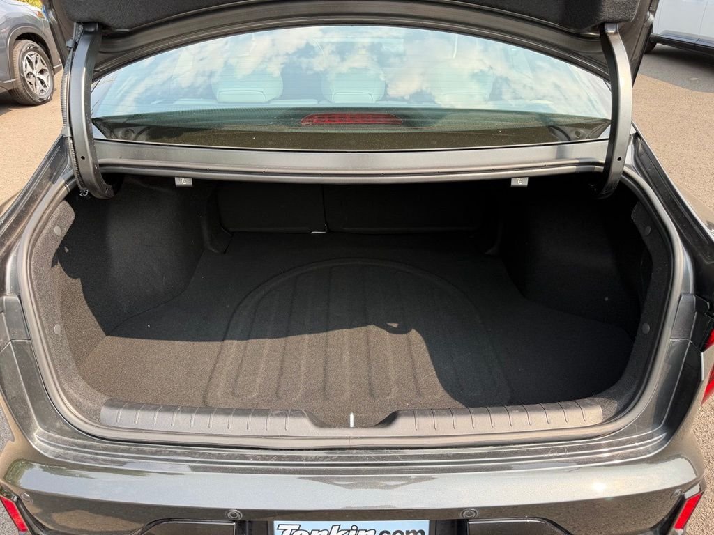 Used 2025 Interstellar Gray Kia GT-Line image 10