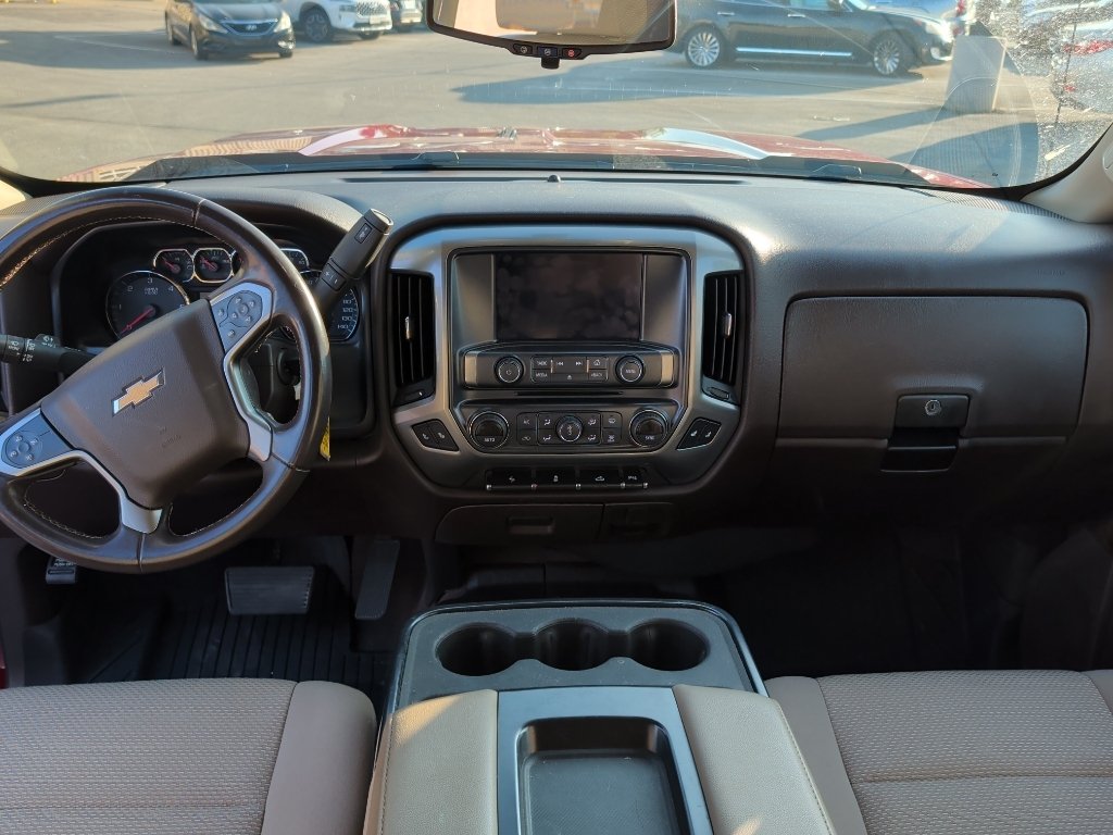 Used 2018 Cajun Red Tintcoat Chevrolet LT image 11