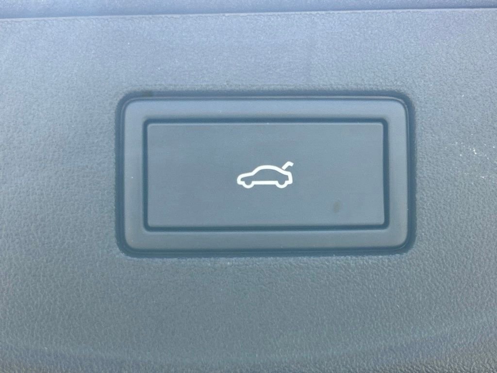 Certified Used 2025 Gray Volkswagen 2.0T SE image 53