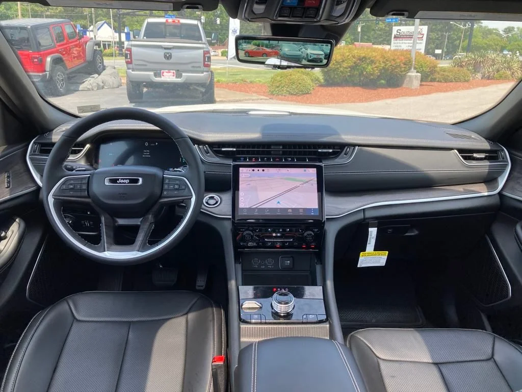 2024 Jeep Grand Cherokee 4xe - Photo 13