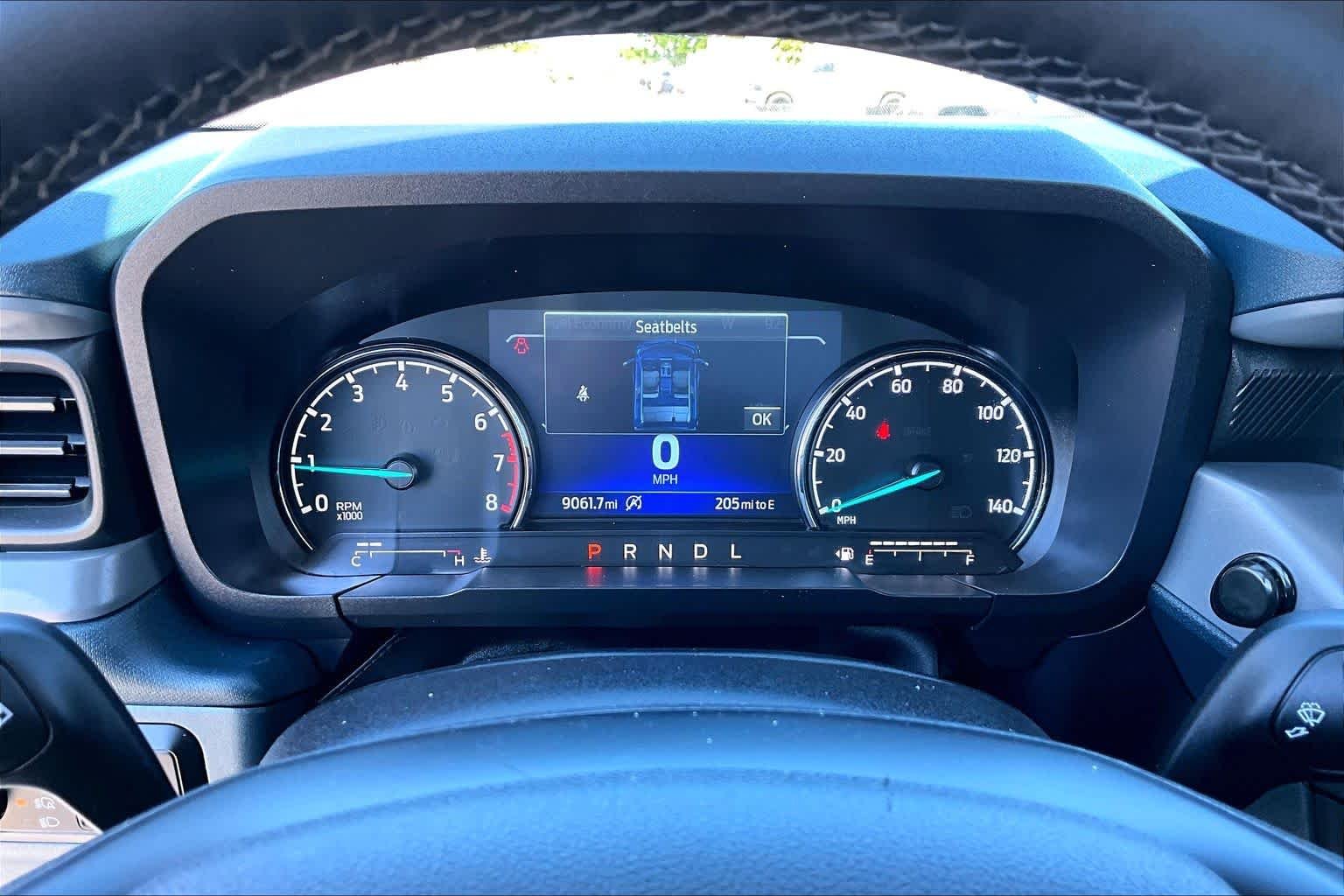 Used 2024 Carbonized Gray Metallic Ford LARIAT Advanced image 26